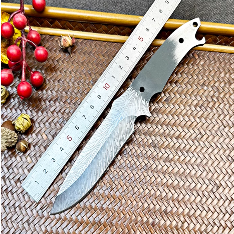 Handmade forged Damascus Pattern  Survival  knife Blank 20cm/Japan Stainless steel